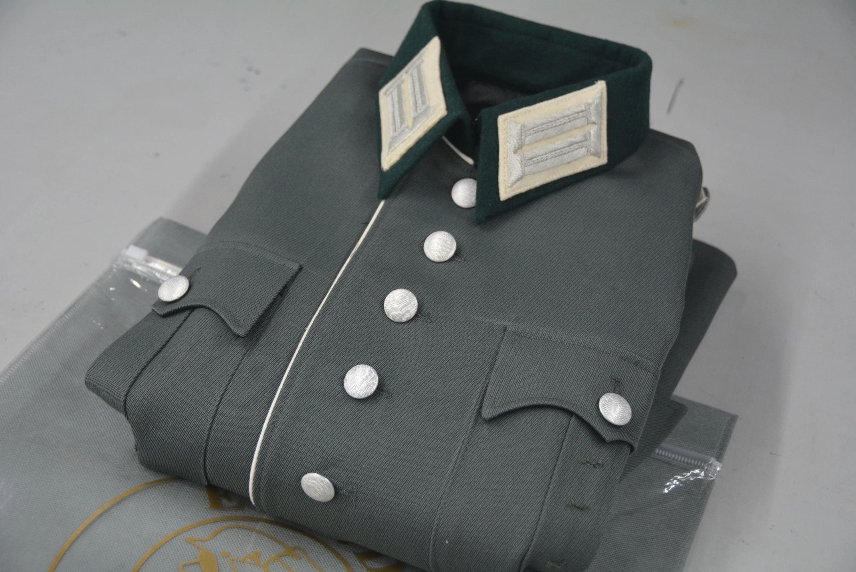 Платье/офицерская одежда/саржевая шерсть/куртка