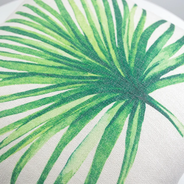 Подушка летняя с цифровым принтом наволочка зелеными растениями тропическими