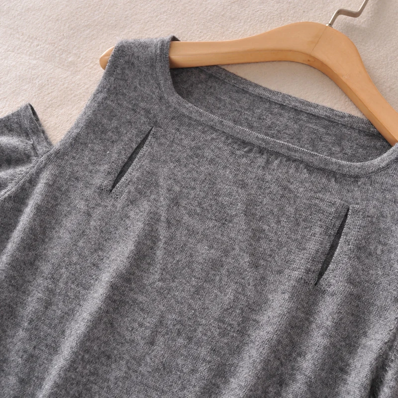 Женское длинное трикотажное платье свитер однотонное облегающее из шерсти с