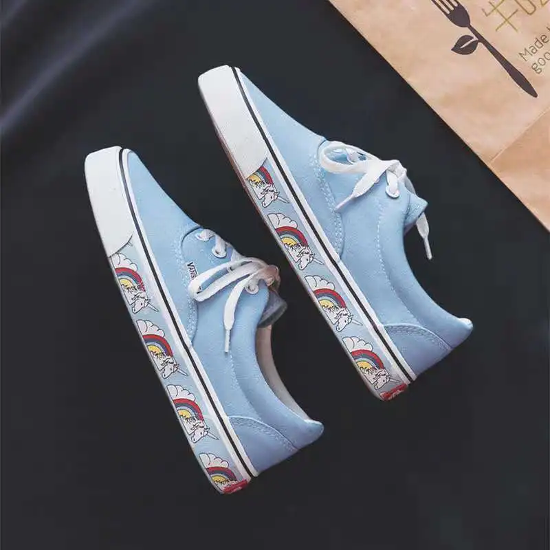 Женские парусиновые туфли новые весенние корейские студенты в гонконгском стиле