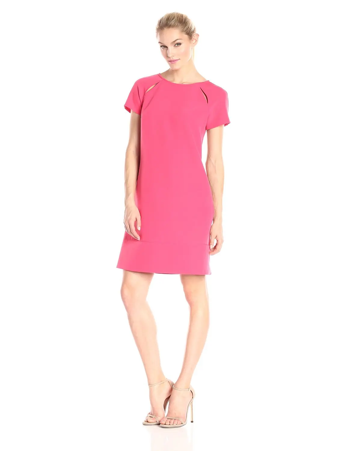 

Women's Short-Sleeve Bateau-neck Trapeze Above Knee Dress