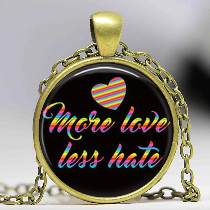 Ожерелье больше Love Less Hate ЛГБТ-ювелирные изделия ЛГБТ-колье Радужное для того же