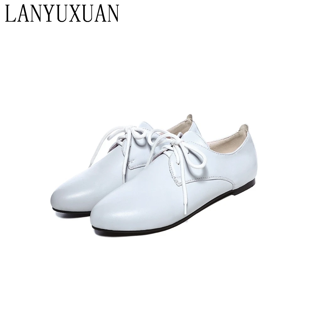 Женские туфли на плоской подошве повседневные шнуровке большие и маленькие