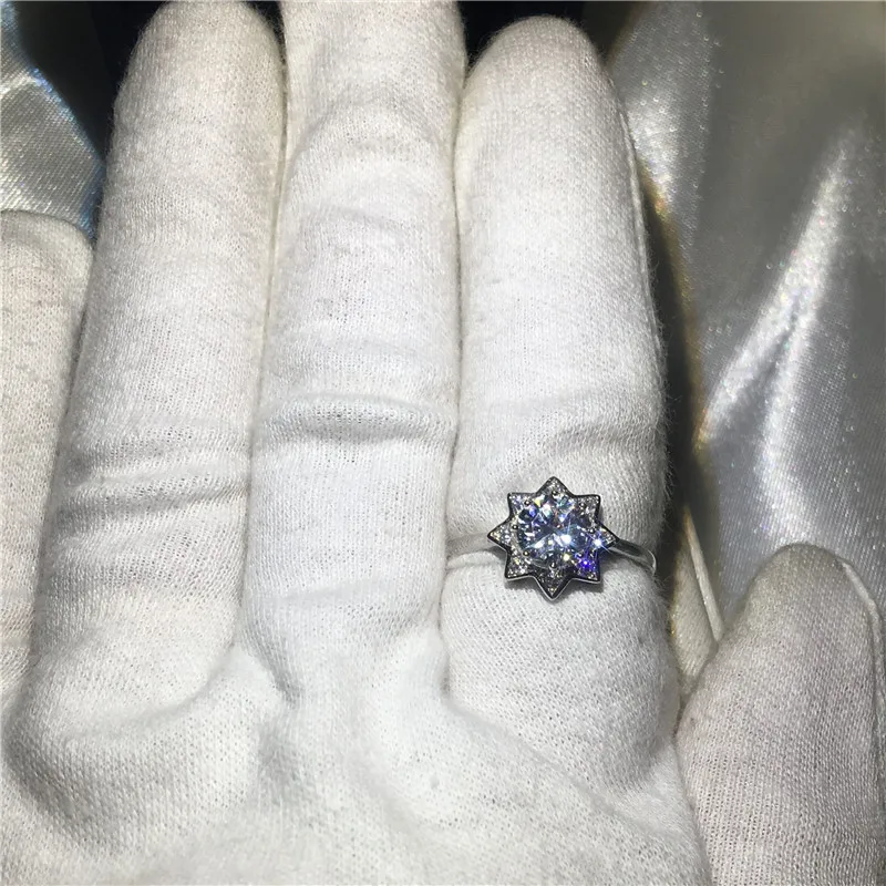 В форме цветка 100% Soild 925 Серебряное кольцо 2ct Сона 5A камень циркон обручальное для