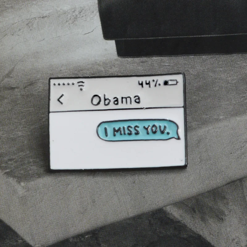 Chat box Hypothesis Obama text message Enamel pin I MISS YOU Brooches for friends icon Badge Button Lapel gift | Украшения и
