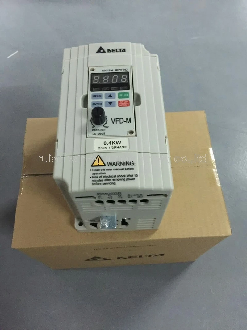 VFD004M21A 0.4KW 2HP 1/3 фазы 230 V DELTA Инвертор Частоты выдувная пленочная машина скорости
