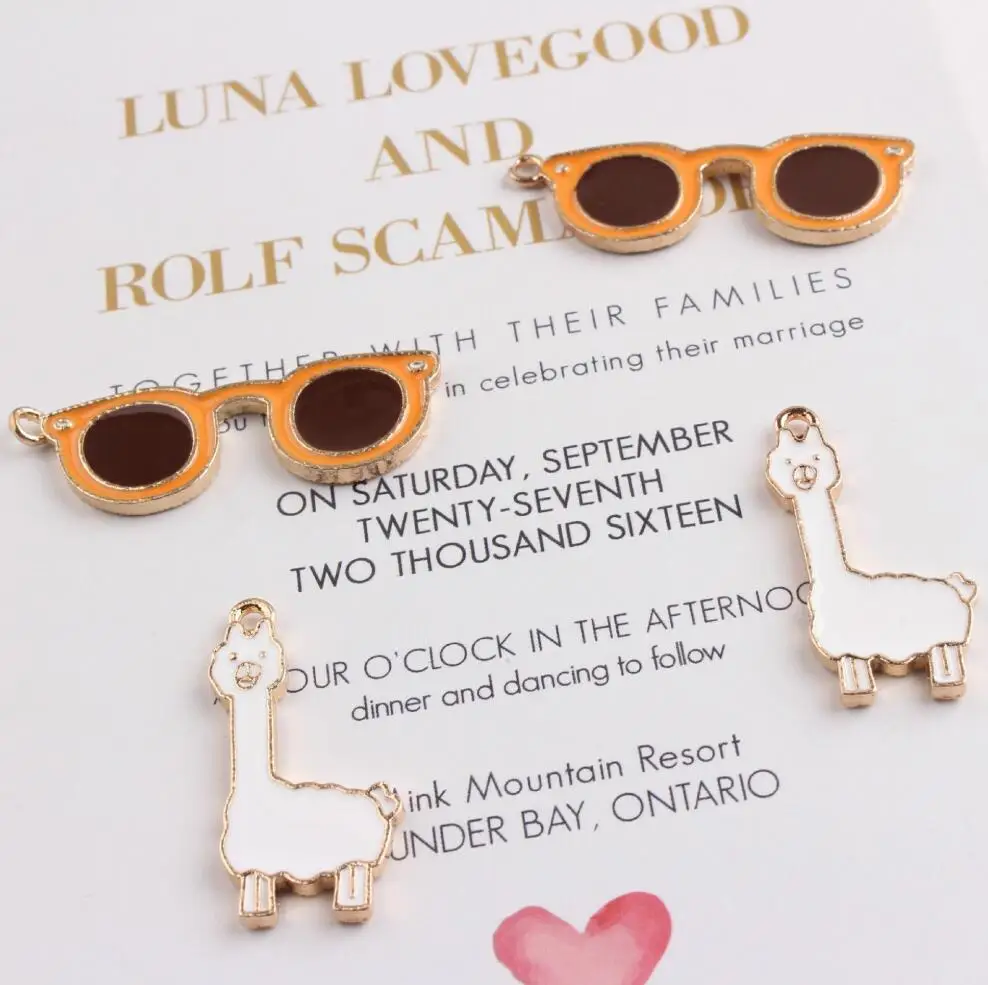 5 шт. высокое качество сплав Капельное масло подвеска в виде очков Трава Грязь