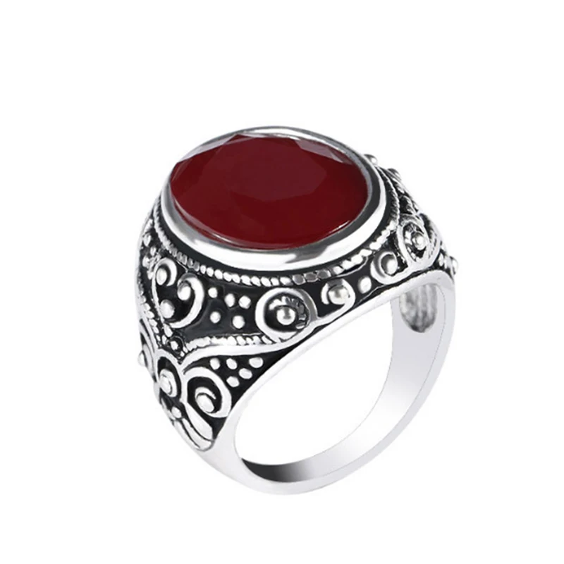 

New Rings Vintage Luxury Men's Ring Exquisite Totem Engraving Ring Paty Accessories