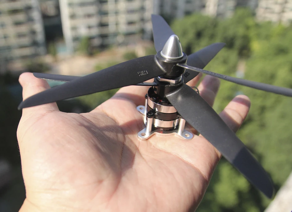Коаксиальный двухлопастной бесщеточный двигатель DZP30 30 грамм без поворотного