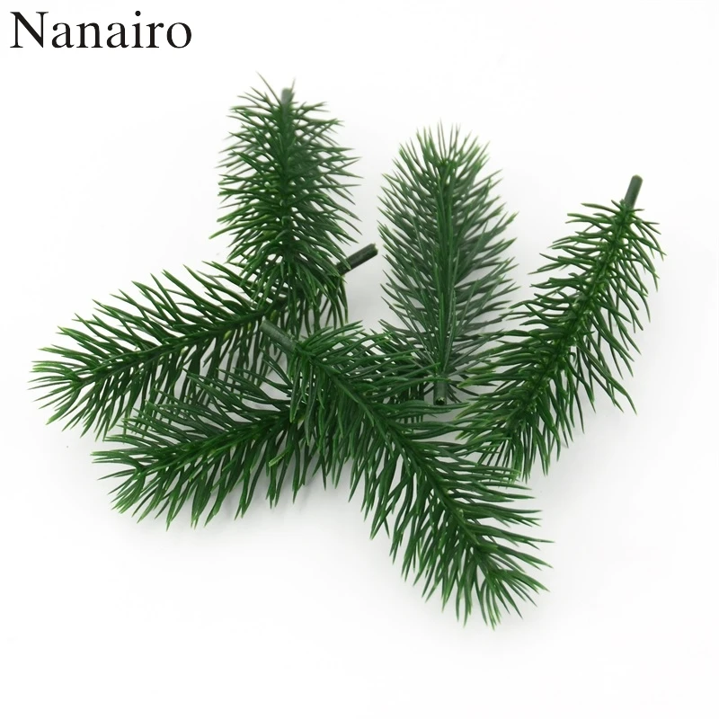 

Cheap 50pcs Artificial Plants Pine Branches Christmas tree Wedding Decoration DIY Handcraft Accessories Children Gift Bouquet
