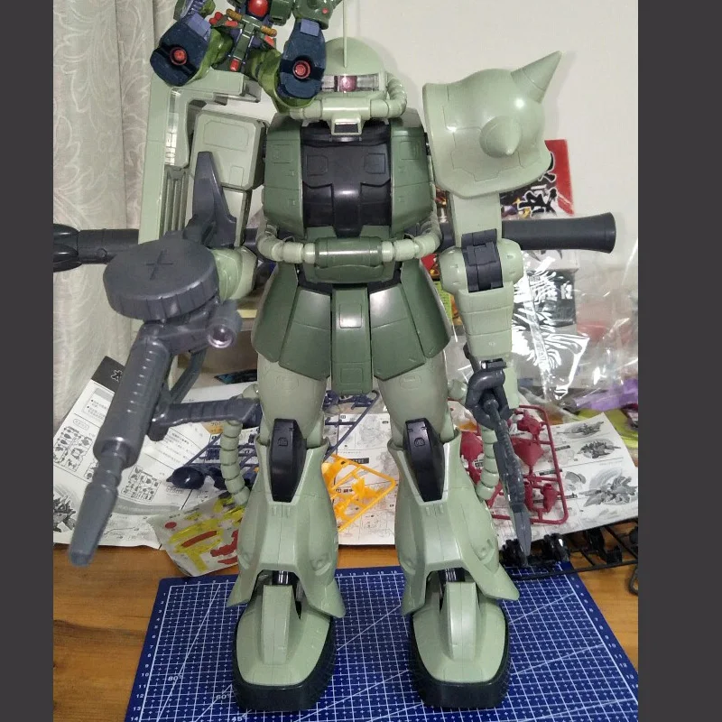 Популярная японская модель аниме Daban Gundam в масштабе Mega 1/48 мобильный костюм ZAKU II