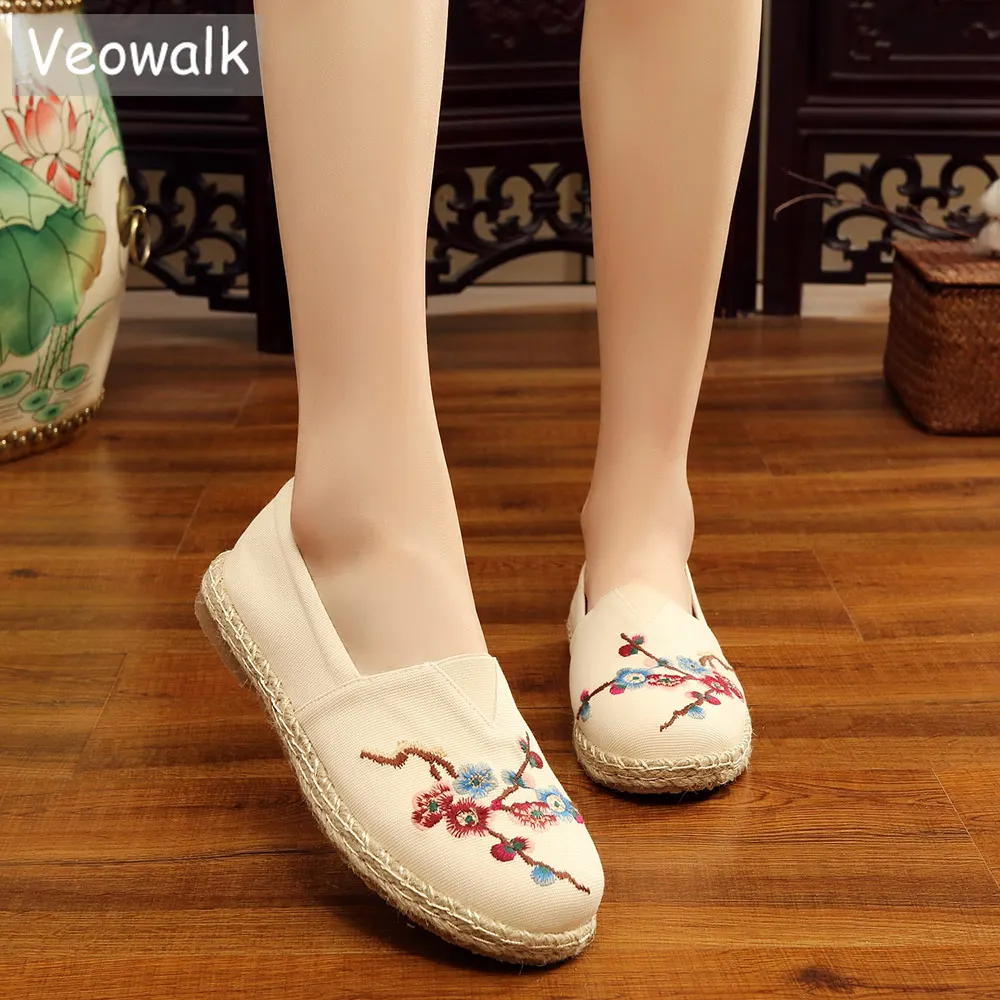 

Холщовые эспадрильи Veowalk с вышивкой сливы, плоская подошва, женские повседневные хлопковые Лоферы ручной работы с вышивкой, женская обувь