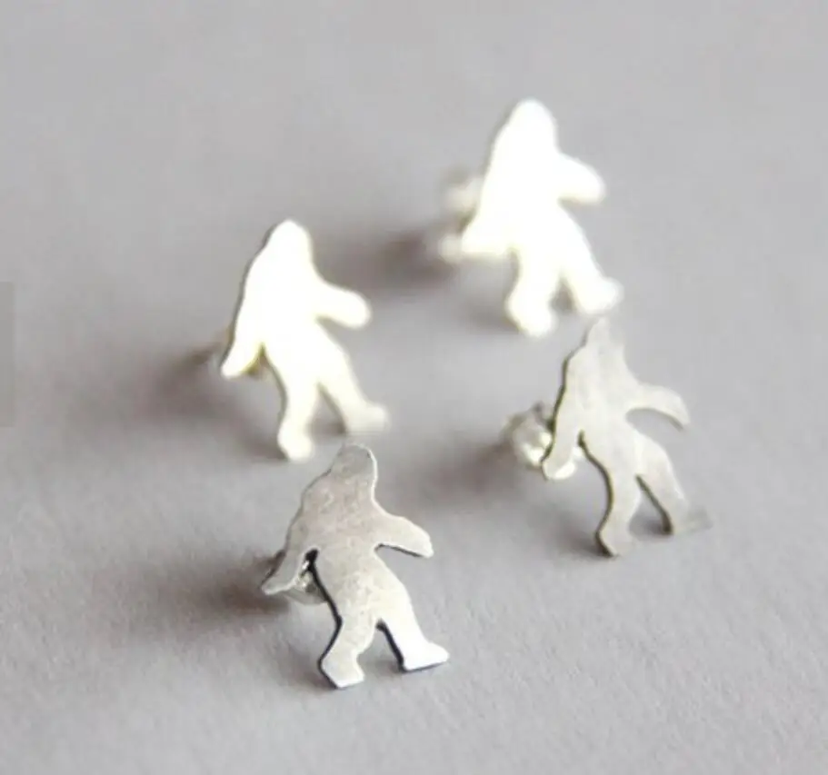 1pair bigfoot sasquatch earrings | Украшения и аксессуары