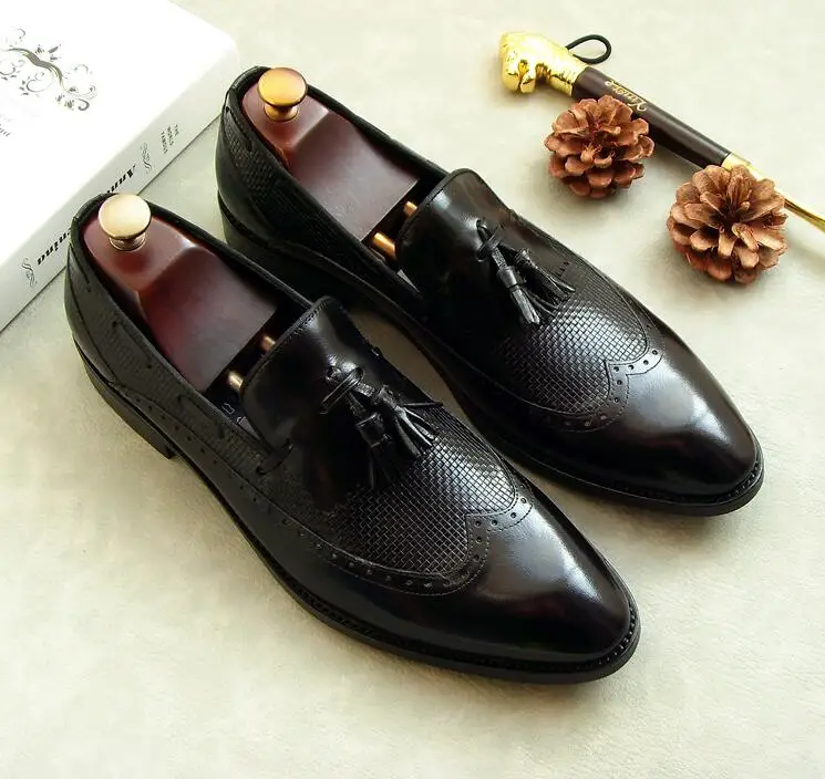 Мужские классические туфли из натуральной кожи без застежки резная брога