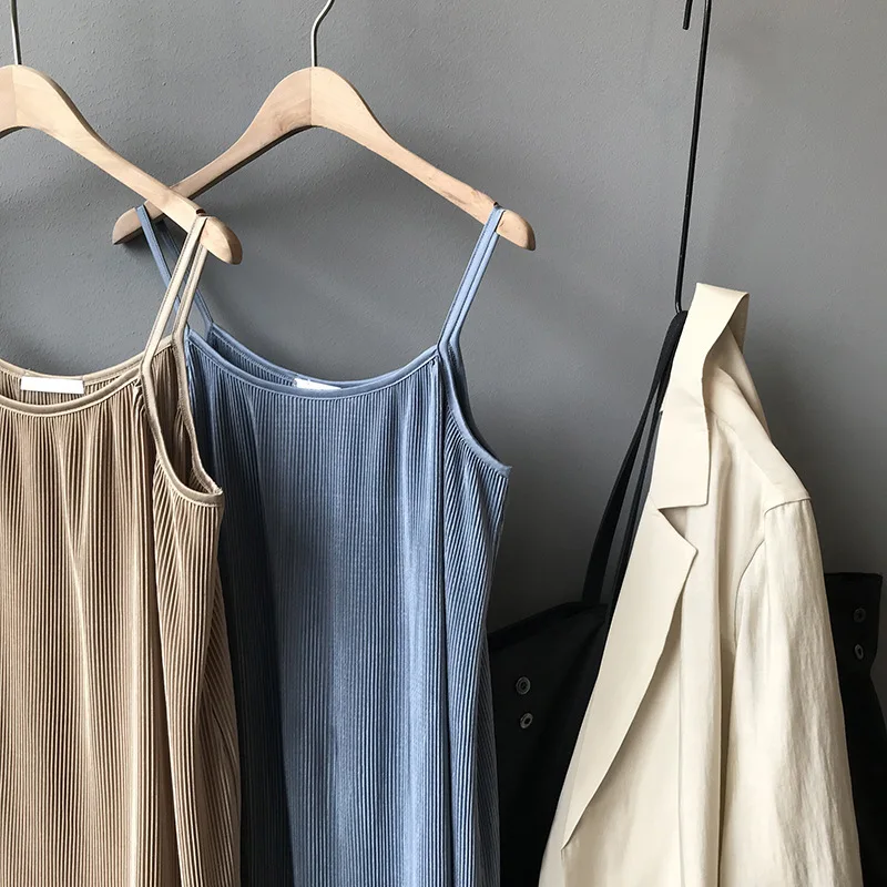 New Summer Women Beach Maxi Dress Casual Loose Sleeveless V-neck Sling Long Dress Elegant Solid pleated Party Dresses Vestidos