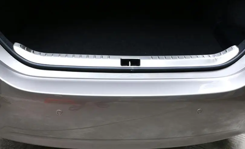 1 Set Stainless Steel Car Rearguards Trunk Inner Rear Tail Box Bumper Pedal Plate Panel For Corolla 2014-2017 Styling | Автомобили и