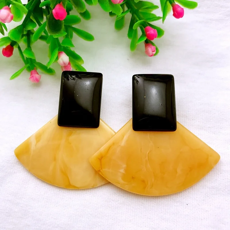 Корейские серьги из смолы для девушек геометрические большие серьги-капли