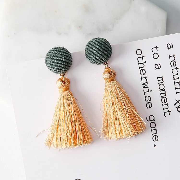 Женские серьги с кисточками и модные дизайнерские бархатные круглые в полоску