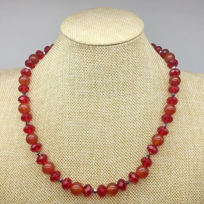 Красный камень сердолик из бисера колье-чокер с красным хрустальным стеклом 8 мм