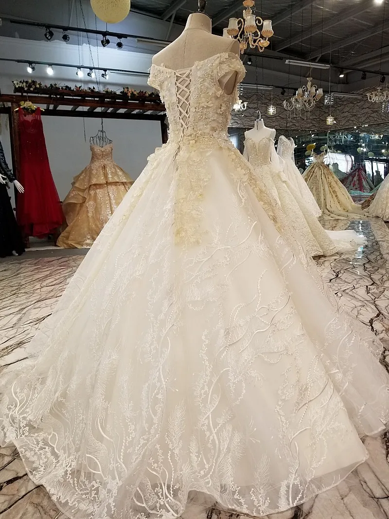 2018 шампанское дешевое свадебное платье без рукавов Тюлевое с вырезом Лодочка