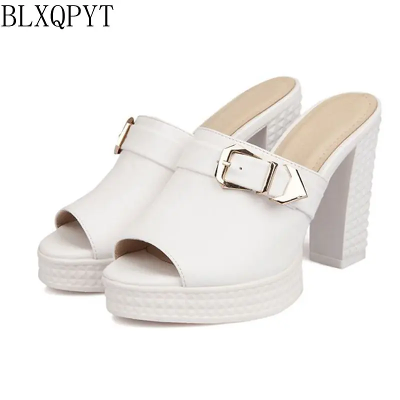 

BLXQPYT Direct Selling Sapato Feminino Tenis Feminino Big Size Summer Style pumps Women Shoes Home Beach Sandals Slippers 171