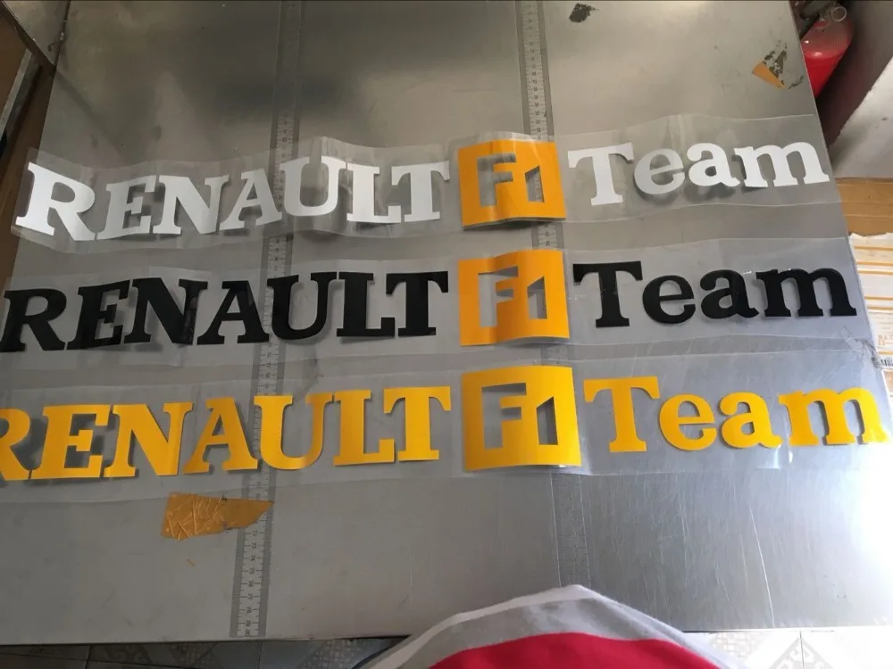 TOARTI новый водонепроницаемый автомобильный стикер &quotRENAULT F1 Team&quot красный