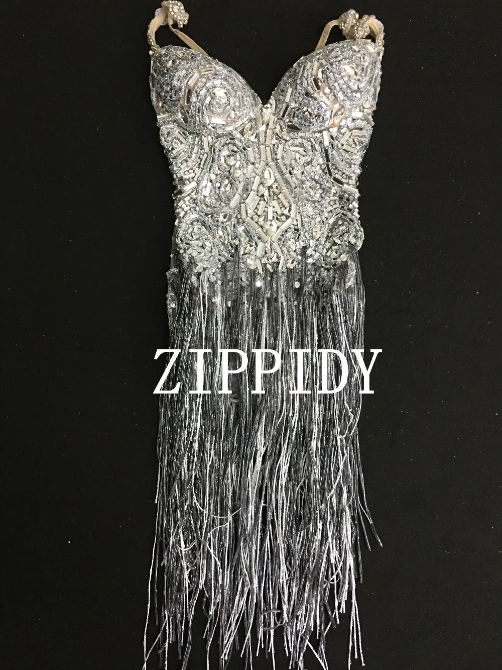 Боди с блестящими серебристыми стразами и сеточкой прозрачный костюм для дня