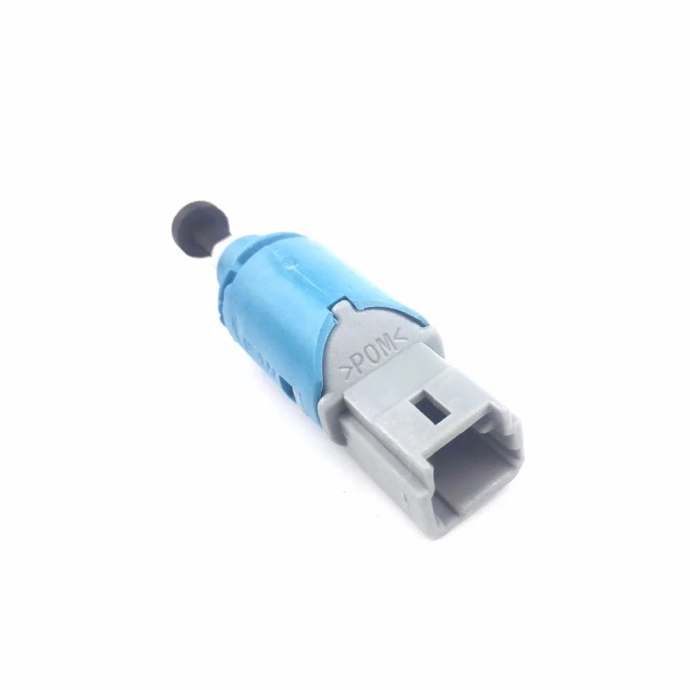 Brake light switch for Megane II 8200168239-B | Автомобили и мотоциклы