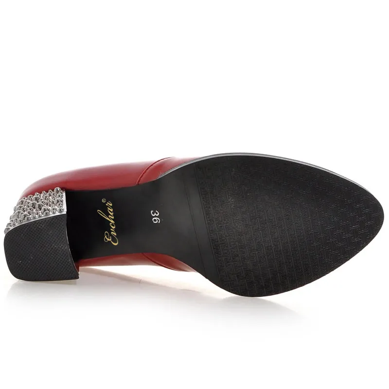 Женские модельные туфли на высоком каблуке цвет красный черный синий модные