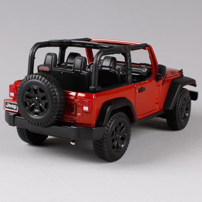 Maisto 1:18 2014 jeep wrangler willys белый красный автомобиль литья под давлением большой
