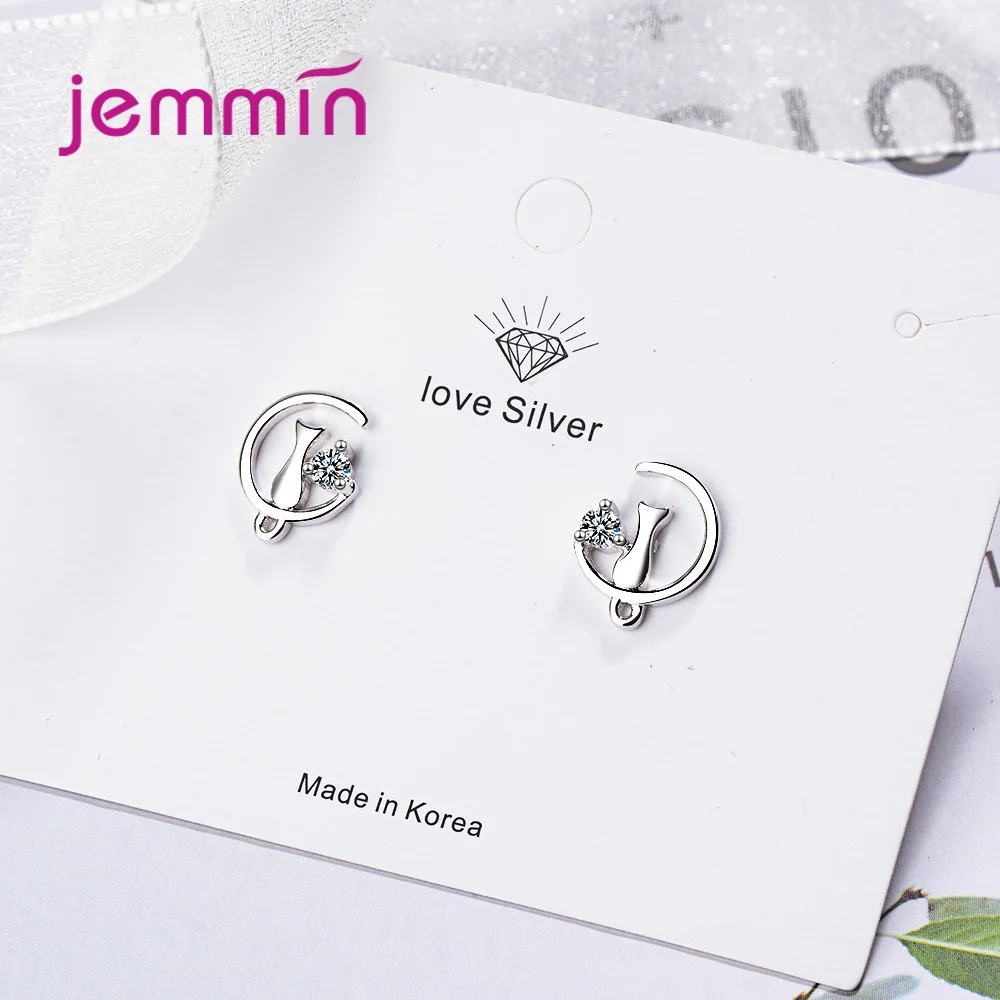 Женские маленькие круглые серьги гвоздики с привлекательным милым дизайном для