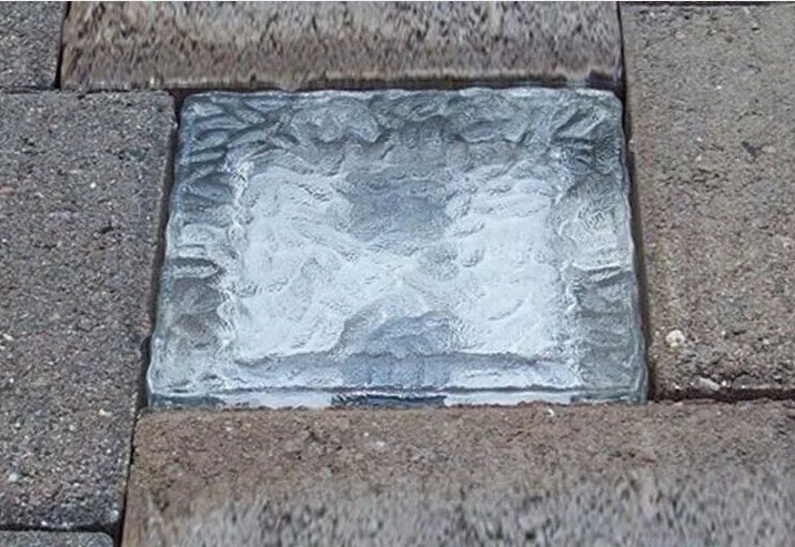 저렴한 5 개/몫 방수 Ip68 태양 빛 크리스탈 얼음 유리 플라스틱 정원 조명 야외 계단 램프