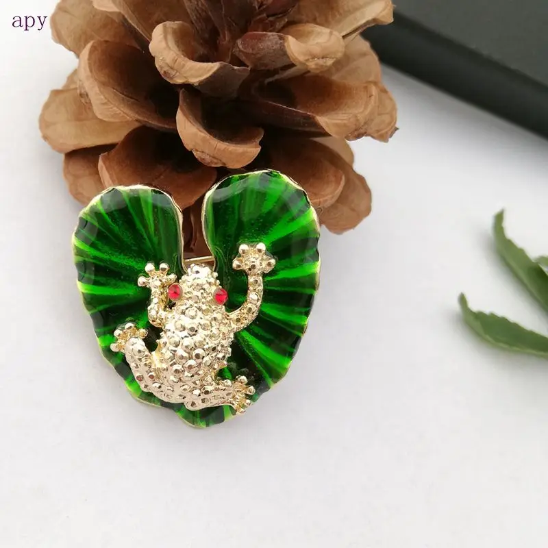 Лягушки, броши для женщин, аксессуары, зеленая эмаль, булавка, металл, животное, эмаль, стразы, брошь, милая детская булавка, модное ювелирное изделие