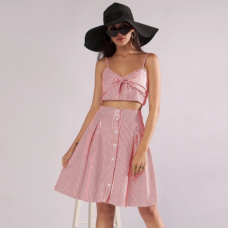 Полосатый комплект из двух предметов на пуговицах лето 2019 без рукавов с