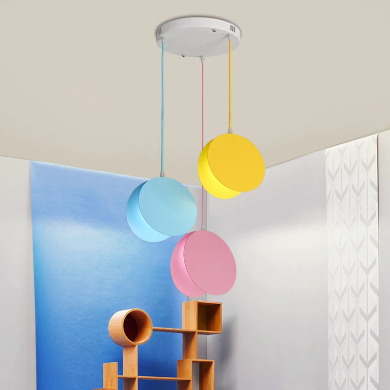 Современные подвесные светильники с металлическими круглыми макаронами