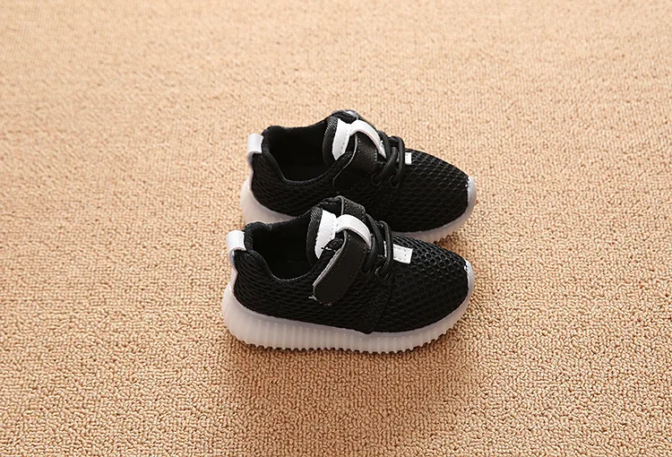 Baby Lights Shoes First Walker Toddler Boy Girl Casual Sneakers LED Kid Children Sport Shoes Baby Tennis Sneakers 1-5 Years