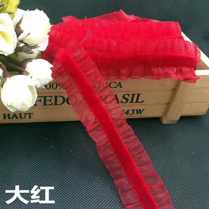 Широкая эластичная бархатная лента 25 мм таяющая Снежная пряжа Женская кружевная