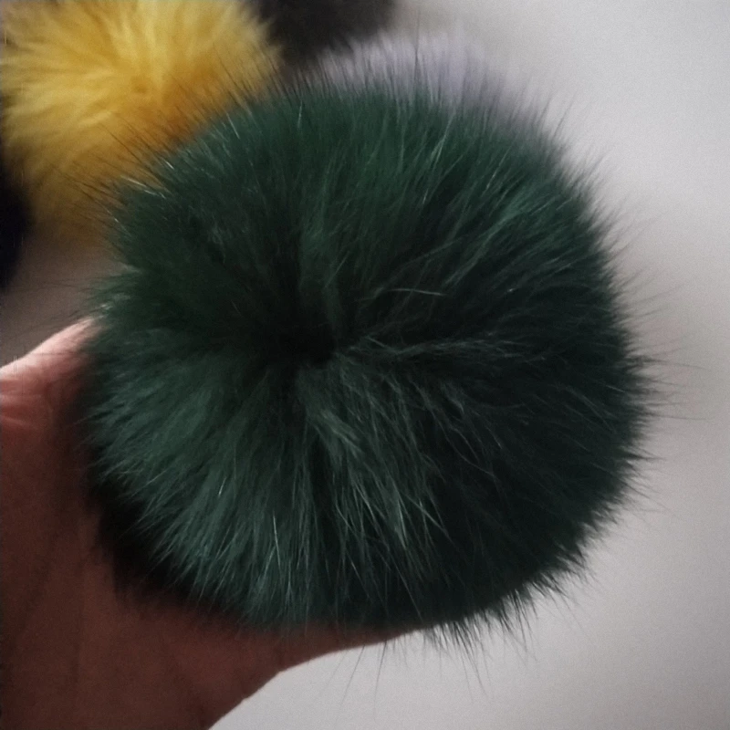 green 11 см натуральный Лисий мех помпон пушистая DIY зимняя шапка Skullies шапка вязаная шапка помпоны DEF009-pink - Цвет: green