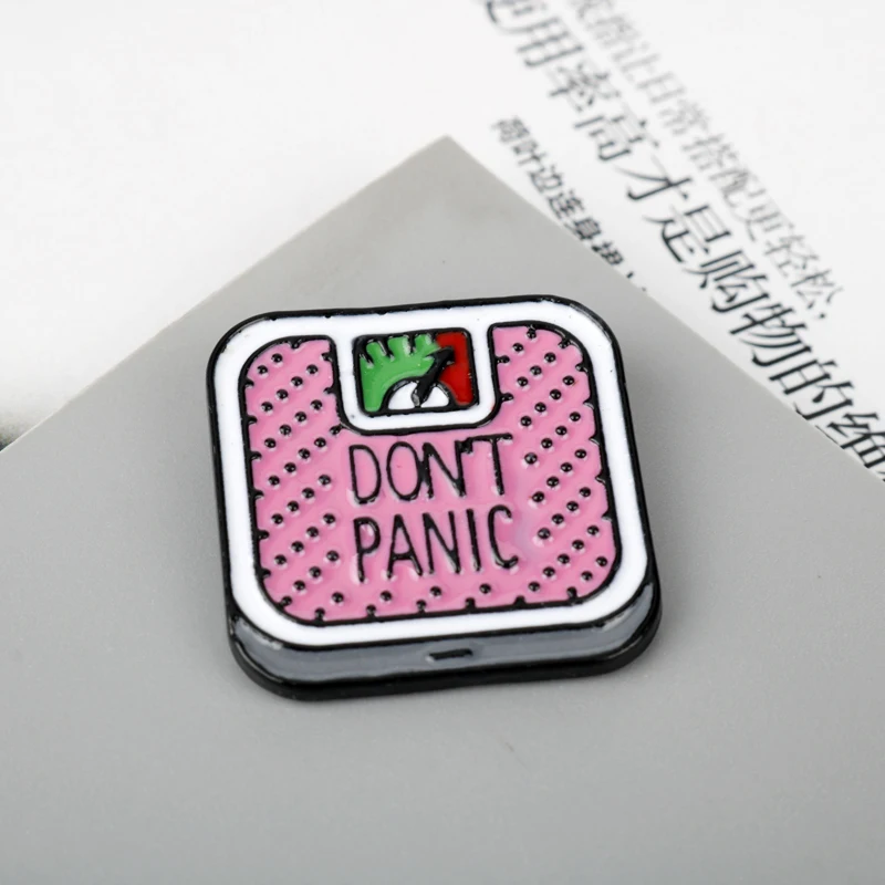 Мультяшные Броши не волнуйтесь розовые и желтые броши для взвешивания тела Милые