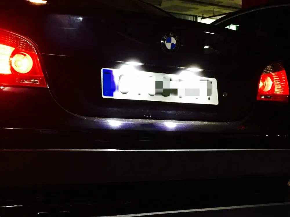 2 шт. ошибок светодиодный номерного знака светильник для BMW E39 E60 E61 E70 E82 E90 E92 24SMD