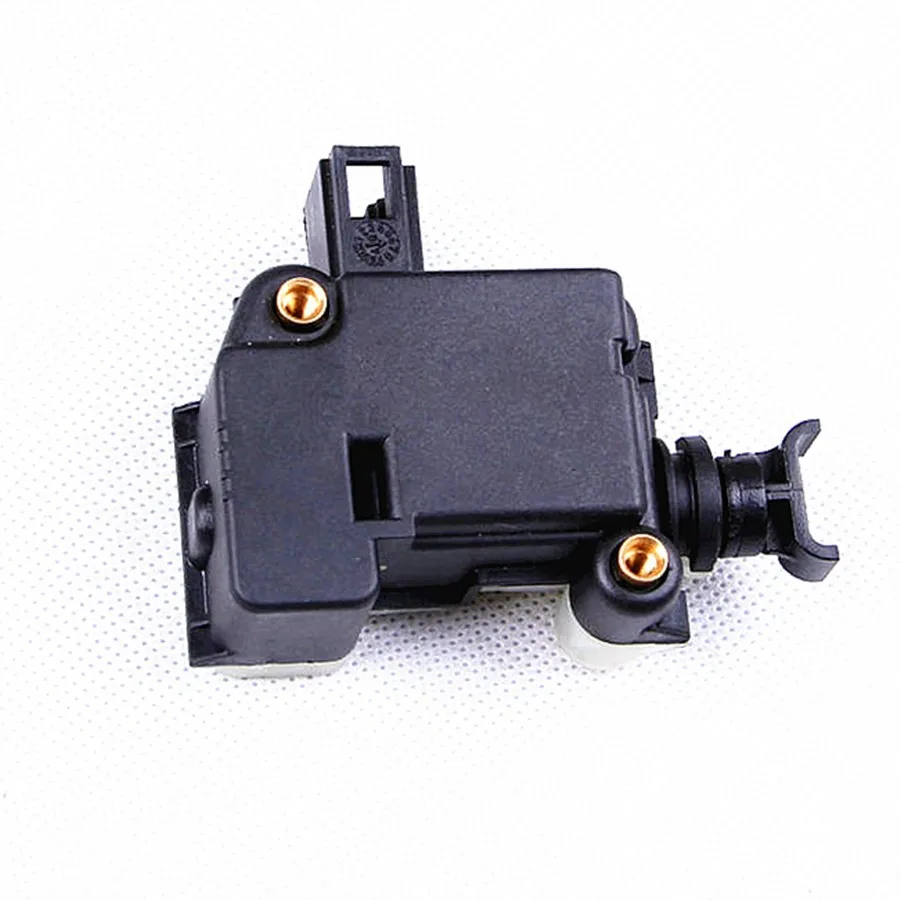 TUKE Кол во 2 OEM защелка кронштейн + Серводвигатель для VW Jetta MK4 Bora Golf Mk4 Passat B5 1J5 827 425 3B0