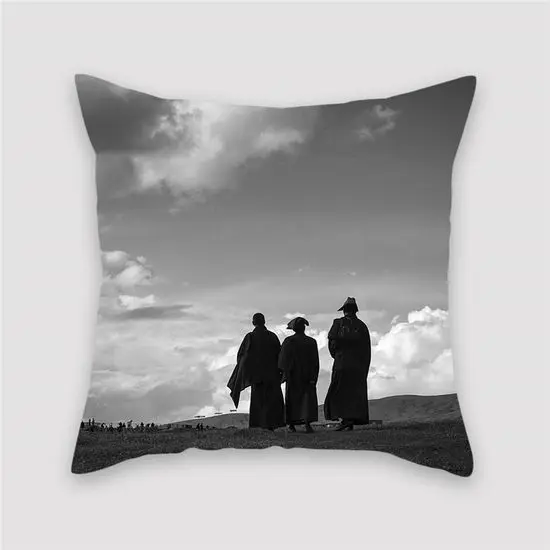 

Fuwatacchi Famous Scenic Cushion Cover Cloud Hill Soft Throw Pillow Cover Decorative Sofa Pillow Case Pillowcase
