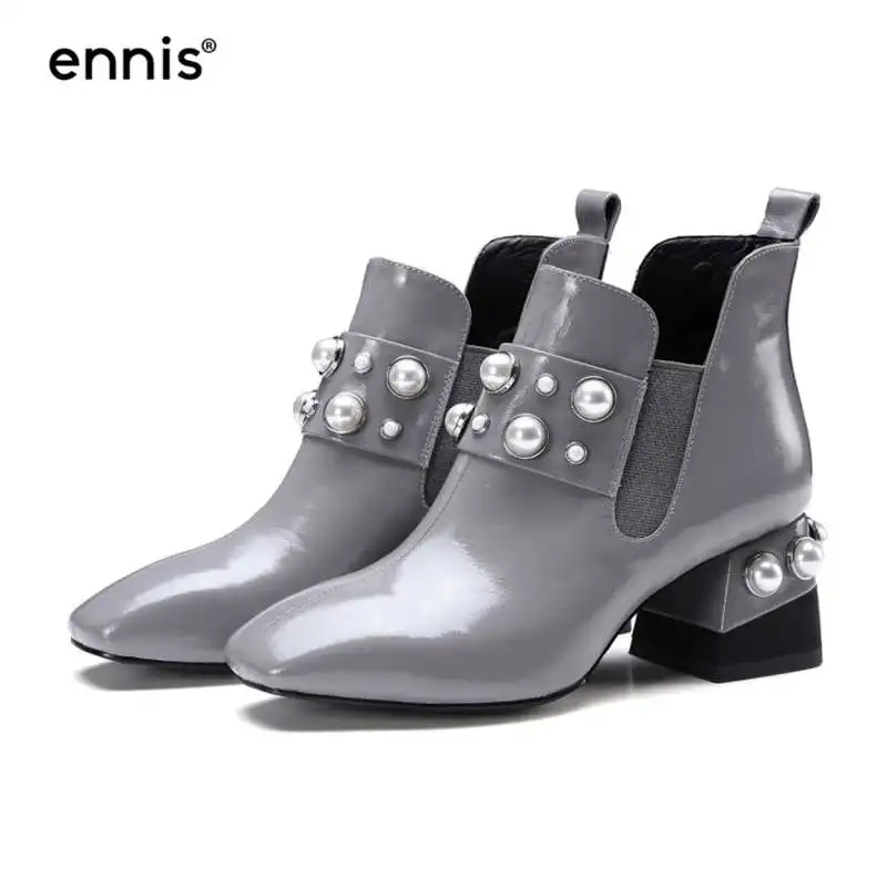 Gray ENNIS/ г.; черные женские ботинки из лакированной кожи, Украшенные бусинами и жемчужинами; Дизайнерская обувь «Челси» с квадратным носком; эластичные короткие ботиночки; A7247 - Цвет: Gray