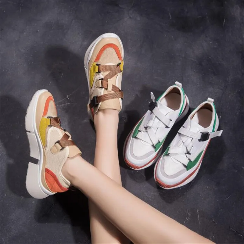 Модные кроссовки новинка 2018 модная женская Вулканизированная обувь из