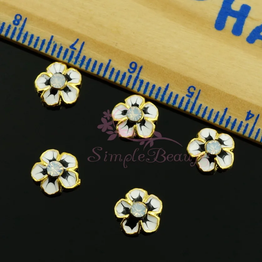 Стразы из белого опала с пятью лепестками 20 шт./лот золотистые металлические