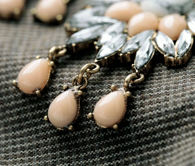 Новинка 2014 Модные Винтажные серьги с кисточками и камнями Богемская люстра