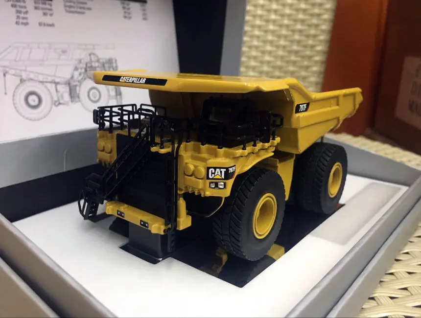 Редкий! Гусеница Cat 797F Майнинг грузовик Elite 1/125 масштаб металл модель от бренда