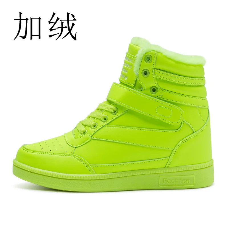 Женские кроссовки с вулканизированной подошвой черные или белые на толстой