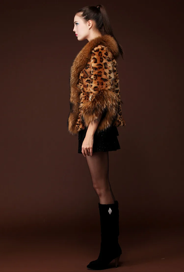 Шуба из лисьего меха женская жилетка средней длины в полоску 2019 | Женская одежда