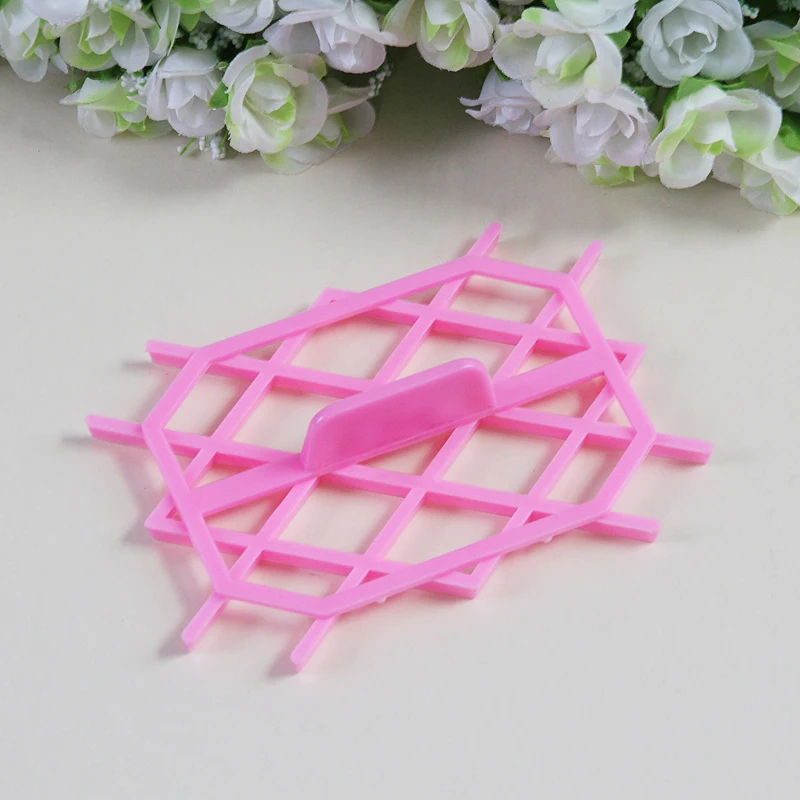 

Plastic Cake Petal Quilt Embosser Mold Printing Biscuits Cookies Cutter Fondant Sugarcraft Lace Cake Decoration Tool Cake Tools